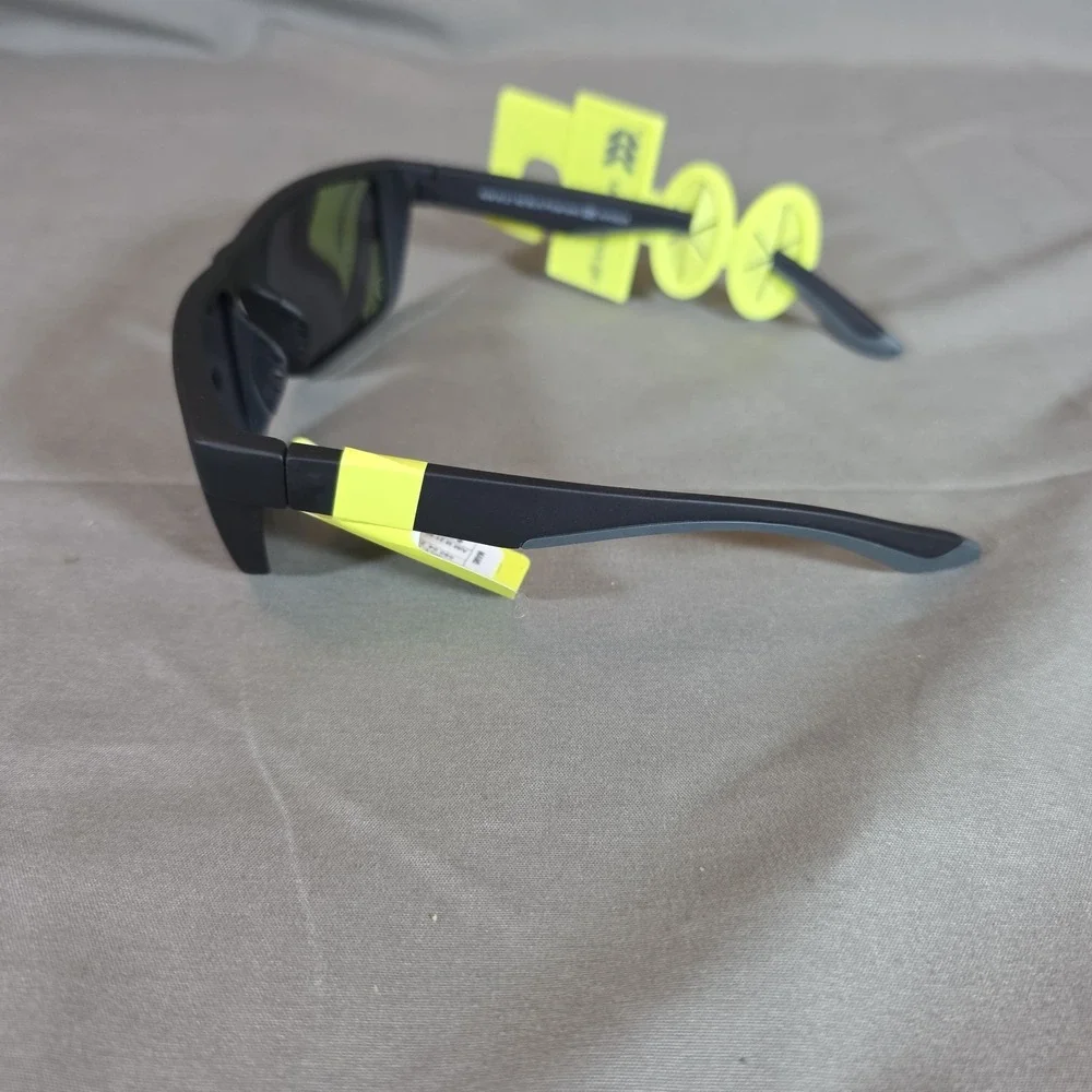 All In Motion Polarized Sunglasses Black Rubberized Size M 21 60